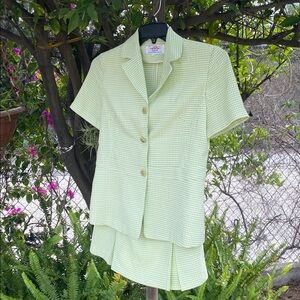 Vintage Retro Pastel Green Short-Sleeve Top with Matching Skirt